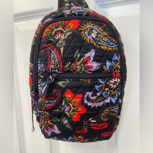 Vera Bradley Lorman Sling Backpack 🖤 - Picture 1 of 6